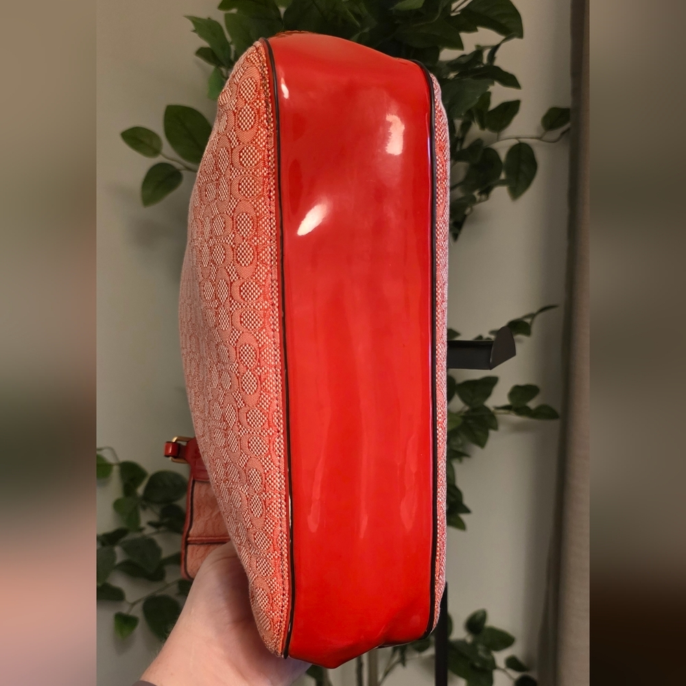 Coach Poppy Signature Oxford Tote in Tomato - Picture 8 of 10